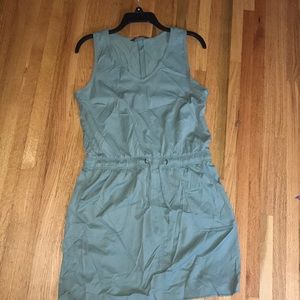 North face travel dress with pockets